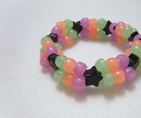 Pony Bead Bracelet Ideas, Pony Bead Bracelets Ideas, Pony Beads Bracelet, Halloween Kandi, Pony Bead Jewelry, Bead Bracelet Ideas, Pony Bead Bracelets, Halloween Colors, Kandi Ideas