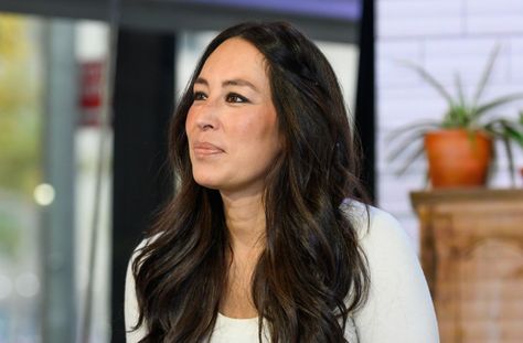 Joanna Gaines’ diet is surprisingly easy to follow - AOL Lifestyle Magnolia Network, Hgtv Star, Military Honor, Chip And Joanna Gaines, Family Affair, Joanna Gaines, Plant Lady, Mother And Baby, Veterans Day