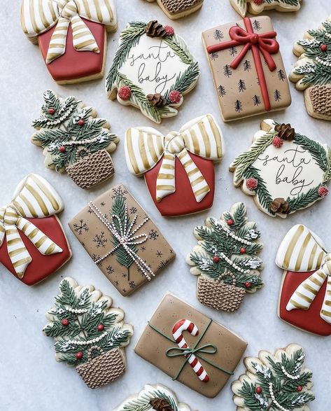 Christmas Present Decorated Cookies, Christmas Cookie Sets Royal Icing, Present Sugar Cookies Decorated, Christmas Present Cookies Decorated, Christmas Present Sugar Cookies, Christmas Baby Cookies, Present Sugar Cookies, Present Cookies Decorated, Winter Baby Shower Cookies