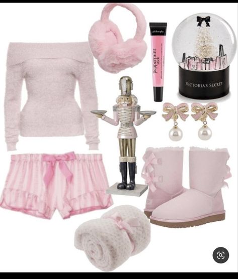 Coquette Christmas Outfit, Pink Christmas Outfits, Pink Christmas Outfit, Peppermint Princess, Girly Wardrobe, Aesthetic Ballerina, Girly Winter Outfits, Christmas Y2k, Video With Lyrics