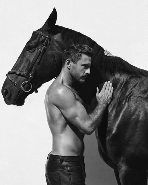 Man and horse Man On Horse, Horse Photo, Horse Fashion, Men Photography, Love Animals, Horse Equestrian, Horse Photos, Photo Pose, Horse Photography