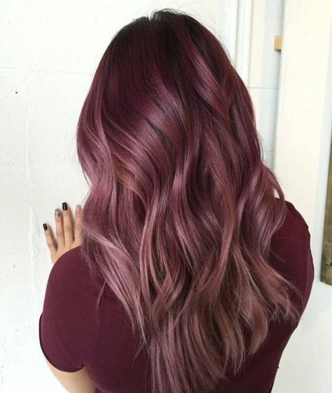 Burgundy Hair Colors & Styles Brunettes Balayage, Pink Balayage, Inspiring Hairstyles, Maroon Hair, Hair Color Burgundy, Hot Hair Colors, Life Color, Hairstyle Inspiration, Style Goals