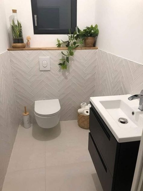 Toilet Sink Ideas, Wc Terrazzo, Bathroom With A Tub, Small Toilet Design, Small Downstairs Toilet, Toilet And Bathroom Design, Toilet Room Decor, Small Toilet Room, Small Bathroom Interior