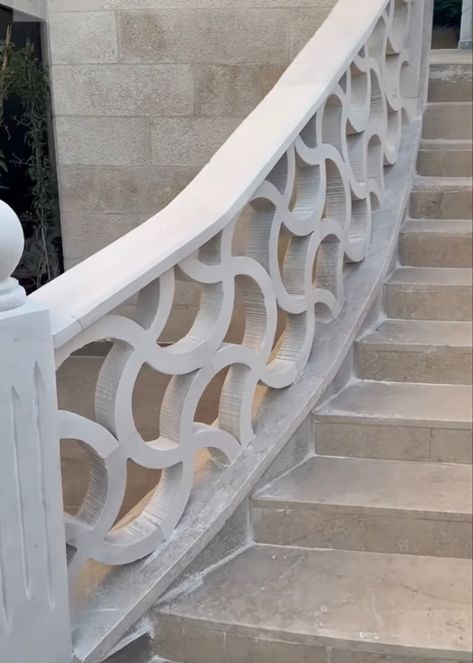 Stone Railings, Reling Design, Breeze Block Wall, Android Wallpaper Black, Balcony Railing Design, Small House Interior, Small House Interior Design, Balcony Railing, Wall Designs