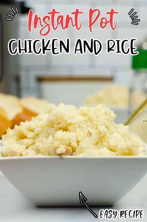 This chicken and rice recipe from the Inspiration Edit is comfort food at its finest! All you need are a few simple ingredients to make a delicious and easy weeknight dinner! Try making chicken and rice in your instant pot today! Low Calorie Instant Pot, Instant Pot Chicken And Rice, Ip Chicken, 30 Minute Meals Healthy, Seafood Dinner Recipes, Chicken And Rice Recipe, Low Calorie Chicken, Food Pack, Easy Homemade Recipes