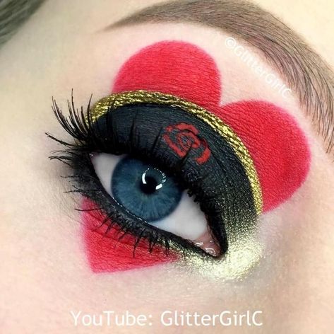 Red Queen Makeup, Disney Eye Makeup, Hearts Makeup, Disney Inspired Makeup, Alice In Wonderland Makeup, Queen Of Hearts Halloween, Queen Of Hearts Makeup, Wonderland Makeup, Heart Costume