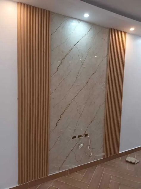 Panel Dinding Pvc, Pvc Tv Panel Design, Wpc Wall Panel Living Room, Pvc Wall Panels Design For Living Room, Simple Wall Panelling, Pvc Panel Wall Design, Wpc Ceiling Design, टीवी यूनिट, Pvc Wall Panels Designs