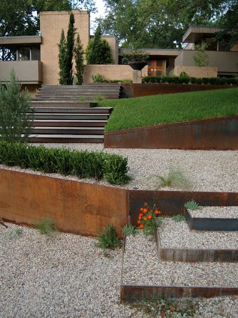 Garden Panels, Steel Retaining Wall, Retaining Wall Design, Modern Front Yard, Modern Landscape Design, Garden Steps, Have Inspiration, Contemporary Garden, Garden Edging