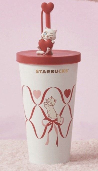 Admire the 2024 Starbucks Stanley Cat Cup featuring Valentine's cats and charming ribbon details. Explore the entire feline cup collection and find out where to snag yours. Don't miss the chance to grab this Playful Cat with Feline Topper and Heart Straw Tumbler. Starbucks Stanley, Heart Straws, Pink Stanley, Cat Cup, Spring Menu, Starbucks Secret Menu Drinks, Starbucks Valentines, Cup Collection, Straw Tumbler