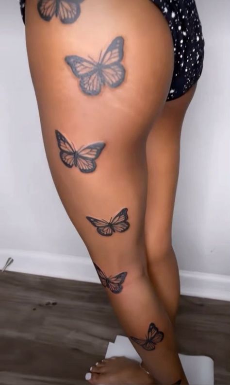 @𝐏𝐑𝐄𝐓𝐓𝐘𝐁𝐋𝐔𝐍𝐓𝐙 Raw Female Tattoos, Butterfly Leg Tattoos, Fire Tattoos, Rose And Butterfly Tattoo, Wigs Hairstyles, Arm Sleeve Tattoos For Women, Feminine Tattoo Sleeves, Hand And Finger Tattoos, Cute Hand Tattoos