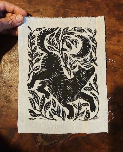 🐺 Wolf Wednesday! 🖤 I've been practicing printing on fabric a bit, and although I love the world of possibilities it opens up, I'm not sure how much trouble shipping from Argentina will be... 🥲❤️‍🩹 *cries in wolf* 🌕 I might be able to have some very limited, custom items to ship worldwide from somewhere else when traveling coming winter 🤔 Any takers? Any suggestions? Lemme know! 👇 (Paper version of this print in my sh0ppe btw, ready to ship right away 😉 L!nk in b!0 ♥︎) . . . . . #printmaker ... Wolf Lino Print, Wolf Block Print, Wolf Art Aesthetic, Wolf Linocut, Cave Canem, Ghibli Tattoo, Love The World, Woodcut Art, Relief Printmaking