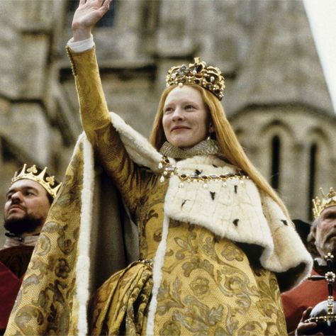 Cate Blanchett Elizabeth, Elizabeth Movie, Cate Blanchett Films, Victoria Costume, Elizabeth 1998, Britania Raya, Queen Movie, History Queen, Royalty Fashion