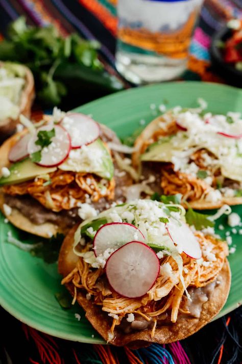 Tinga Recipe, Chicken Tinga Recipe, Chicken Tinga, Healthy Casserole, Recipe Instant Pot, Mexican Shredded Chicken, Homemade Corn Tortillas, For Two, Shredded Chicken Recipes