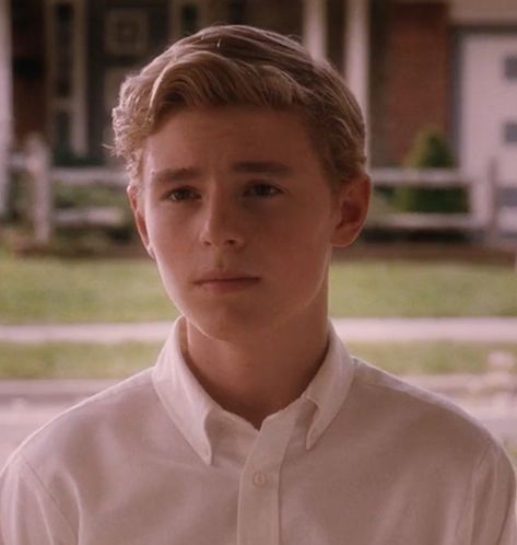 Bryce Loski, Callan Mcauliffe, Flipped Movie, Cory And Topanga, Fictional Character Crush, I Love My Dad, Good Movies To Watch, Crazy Funny Videos, Film Aesthetic