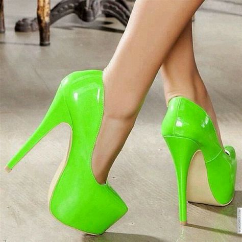 Neon Green pumps Lime Green High Heels, Neon Shoes, Green High Heels, Neon Heels, Green Heels, Hot Heels, Hot Shoes, Green Shoes, Crazy Shoes