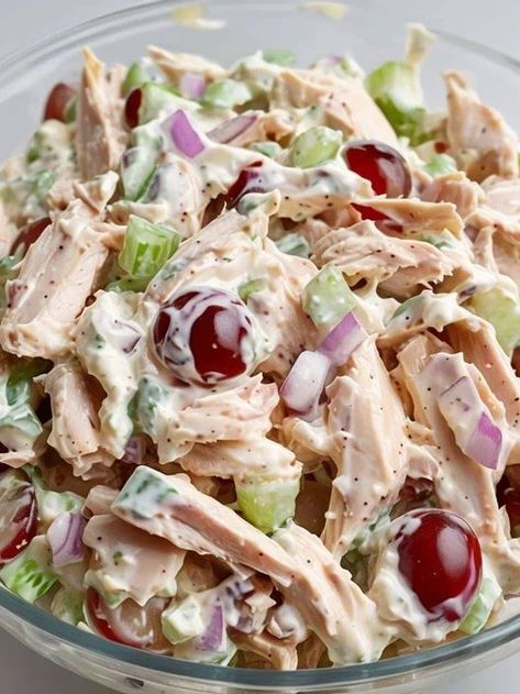 Weight Watchers Daily Recipes Ww Chicken Salad, Low Fat Chicken Salad, Gluten Free Chicken Salad, Weight Watchers Chicken Salad, Chicken Salad Recipe Healthy, Low Calorie Chicken Salad, Chicken Salad Croissant, Salad Recipes Gluten Free, Greek Yogurt Chicken Salad