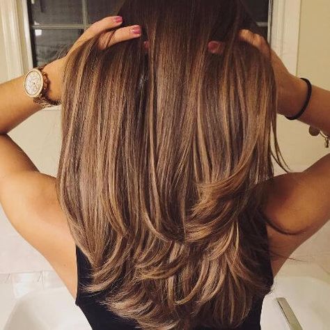 hazel caramel hair color on long hair Caramel Hair Color, Hair Caramel, Highlights Ideas, Hair Color Caramel, Caramel Hair, Caramel Highlights, Hair Color Light Brown, Long Brown Hair, Hair Color Highlights