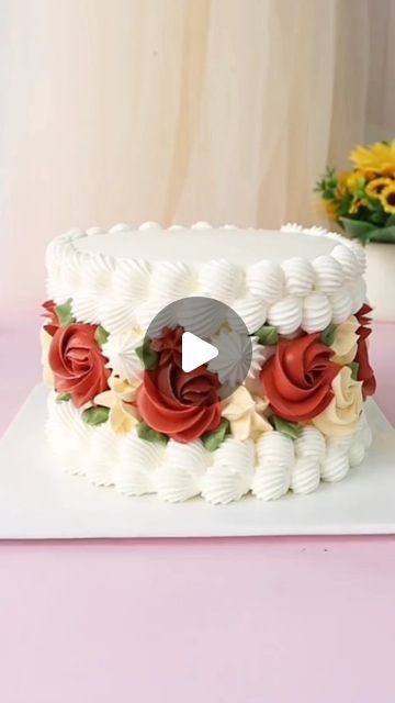 Cake Frosting Ideas, Frosting For Cookies, Cakes With Icing, Cake Decorating Tutorials Videos, Tårta Design, Buttercream Cake Designs, Decorator Frosting, Cake Decorating For Beginners, Torte Cupcake