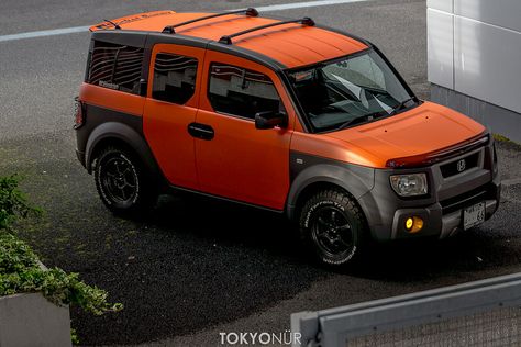 Honda Of America Element+Tokyonür Concept -Project Rocket … | Flickr Custom Honda Element, Honda Element Camping, Honda Element Camper, Weird Design, Tacoma Truck, Best Suv, New Suv, Crossover Suv, Honda Element