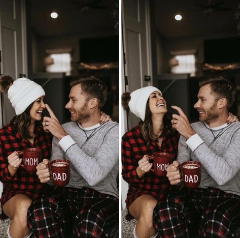 Winter Pregnancy Announcement, Winter Pregnancy, Pregnancy Announcement Pictures, Pregnancy Announcement Photoshoot, Baby Announcement Photoshoot, Pregnancy Hacks, Christmas Baby Announcement, Cute Pregnancy Announcement, Baby Announcement Pictures