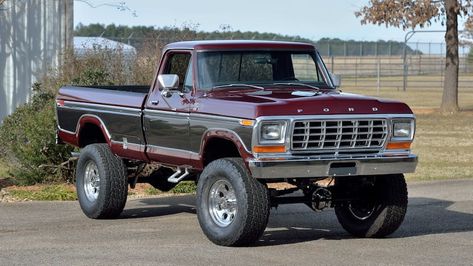 Pickup Trucks Toyota, Ford Trucks For Sale, 1979 Ford Truck, Jeep Pickup Truck, Apollo Creed, Pickup Trucks Bed, Dream Trucks, Mud Trucks, Lifted Ford