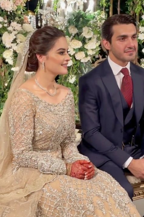 Minal Khan Reception Look, Walima Bridal Dress, Bridal Walima Dress, Walima Dresses, Pakistan Bridal, Minal Khan, Walima Dress, Desi Wedding Dresses, Reception Look