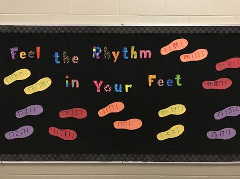 Music And Movement Bulletin Board, Dance Studio Bulletin Board Ideas, Elementary Music Bulletin Board Ideas, Elementary Music Classroom Decor, Music Room Bulletin Boards, Music Classroom Bulletin Boards, Classroom Vibes, March Bulletin Board, Music Bulletin Board