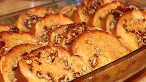 French Toast Casserole Paula Deen, Praline French Toast Casserole, Praline French Toast, Make Ahead French Toast, Baked French Toast Casserole, Paula Dean, French Toast Casserole Recipes, Paula Deen Recipes, Overnight French Toast