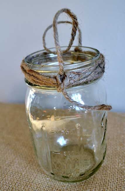 DSC 0008 2 hanging mason jars {a tutorial} Jar Projects, Hanging Mason Jars, Mason Jar Projects, Mason Jar Ideas, Mason Jar Crafts Diy, Diy Craft Tutorials, Mason Jar Lighting, Jar Ideas, Jar Diy