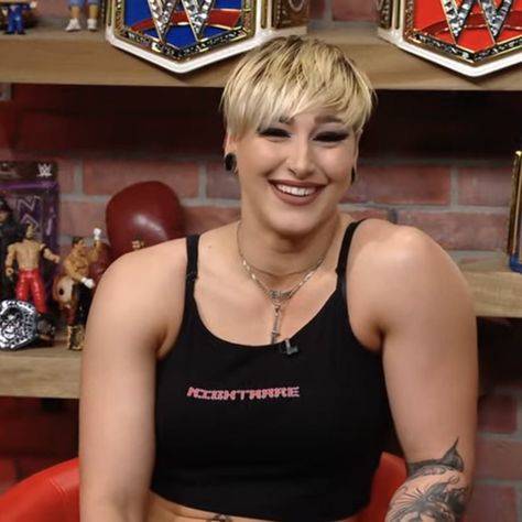 Reah Ripley, Connie Steven Universe, Demi Bennett, Mami Rhea, Wwe Women, Raw Women's Champion, Rhea Ripley, Sport Gymnastics, Im Single