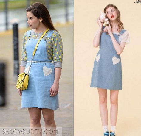 Me Before You Outfits, Clark Outfit, Louisa Clark, Emilia Clarke Style, Tv Clothes, Wendy's Lookbook, Denim Pinafore Dress, Denim Pinafore, Worn On Tv