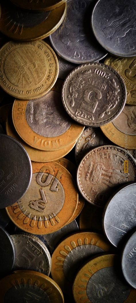 Indian Coins Images, Coins Wallpaper, Wealth Photography, Indian Money Wallpaper Aesthetic, Coin Photography, Gold Coin Wallpaper, Cozy Photography, Indian Money, Money Photography