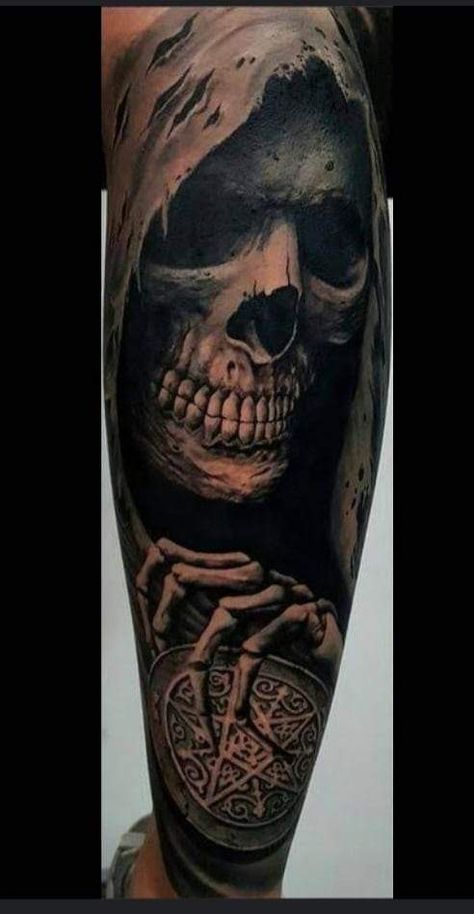 Cover Up Tattoos For Men Arm, Cover Up Tattoos For Men, Evil Skull Tattoo, Steampunk Tattoo, Cool Tattoo Drawings, Skull Sleeve Tattoos, Skull Sleeve, Biker Tattoos, Black Rose Tattoos