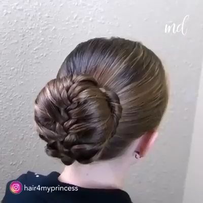 AMAZING BUN HAIRSTYLE IDEAS -  A wide range of bun hairstyles you can try out! By: @hair4myprincess Hair Upstyles, Hair Braid Videos, Bun Hairstyle, Peinados Fáciles Para Cabello Corto, Princess Hairstyles, Hair Up Styles, Bun Hairstyles For Long Hair, Penteado Cabelo Curto, Hair Videos Tutorials