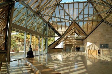 Miho Museum Interior by andy3004 on DeviantArt Heritage Museum Architecture, National Museum Of Korea, The Hermitage Museum, Miho Museum, Maritime Museum Architecture, I M Pei, Museum Interior, Entrance Hall, Architecture Fashion