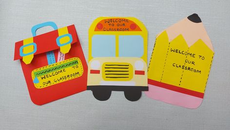 Teachers welcome your students with cute & quick cards. I am sure these cards bring smile on the little ones, and they feel welcome to their new class. Welcome To New Class Cards, Welcome Cards For Kids, Welcome Cards For Students, Welcome Card Ideas, Welcome Back To School Cards, Welcome Cards, Cards For Students, Well Done Card, Classroom Welcome