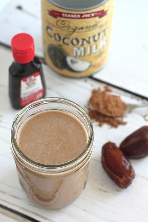 Paleo Coffee Creamer, Vegan Coffee Creamer, Diy Coffee Creamer, Paleo Coffee, Vegan Creamer, Paleo Food List, Vegan Snickers, Homemade Coffee Creamer, Coffee Creamer Recipe