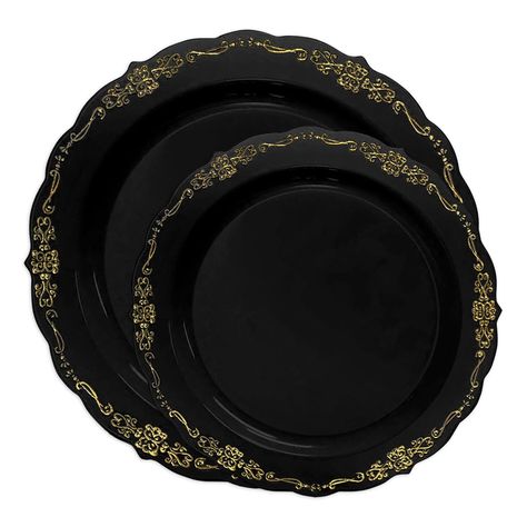 Black Dinnerware Set, Dark Wedding Theme, Plastic Dinnerware Sets, Plastic Party Plates, Black Dinnerware, Plastic Dinnerware, Dark Wedding, Pretty Plates, Disposable Plates