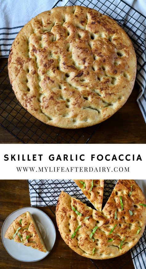 Skillet Foccacia Bread Recipes, Skillet Focaccia Bread, Easy Foccacia Bread Cast Iron, Foccacia Bread Recipes Cast Iron, Garlic Focaccia Bread, Veg Noodles Recipe, Garlic Focaccia, Chinese Side Dishes, Baking Corner