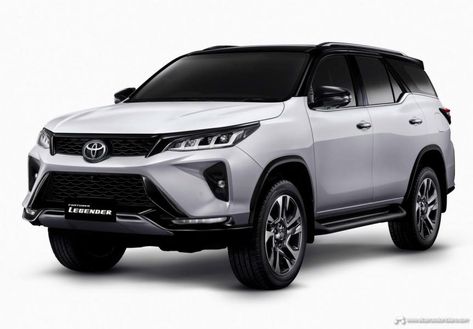 Toyota Fortuner SW4 2021: Nuevo motor 2.8L y leves cambios para estar al día Mobil Fortuner, Fortuner Legender, مرسيدس بنز, Car Luxury, Toyota Fortuner, Toyota Cars, New Engine, Dodge Challenger, Car Lover