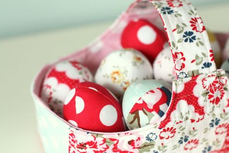 Fabric Basket and Eggs tutorial | Diary of a Quilter - a quilt blog Fabric Eggs, Diary Of A Quilter, Fabric Basket Tutorial, Fabric Basket, Easter Bunny Decorations, Easter Egg Decorating, Easter Crafts For Kids, Fabric Baskets, Tutorial Diy