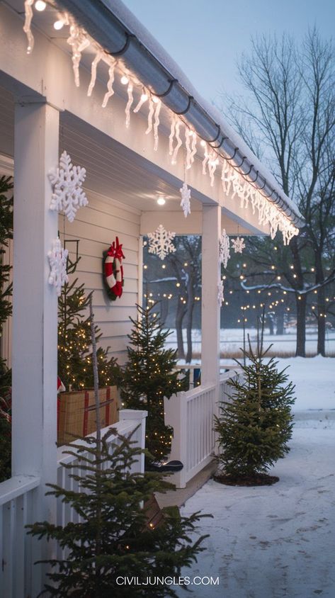 Turn your porch into a stunning winter wonderland with these 20 beautiful Christmas decor ideas. From icicle lights to festive snowflakes, you'll find everything you need to create a cozy and inviting outdoor space. These decor tips cover a range of styles, from rustic charm to chic elegance, ensuring that your porch looks picture-perfect this Christmas. Christmas Porch Decor Ideas, White Picket Fence, Christmas Porch Decor, Icicle Lights, White Christmas Decor, Christmas Porch, Vintage Christmas Decorations, Christmas Decor Ideas, Decor Tips