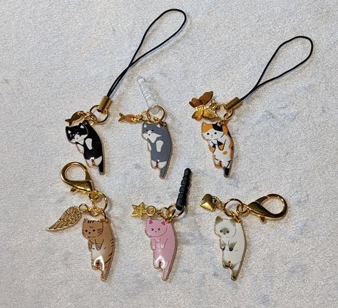 Excited to share the latest addition to my #etsy shop: Cell Phone Charm Dust Plug Keychain Zipper Pull 3.5mm Audio Jack, Clip on or Strap Cute Hanging Cat with Gold Charm Customize your Choice! https://etsy.me/3Quy7h1 #cellphonestrap #cellphonecharm #dustplug #keychain Small Keychain, Cat Boots, Cell Phone Strap, Cell Phone Charms, Phone Plug, V Cute, Phone Charms, Dust Plug, Cat Black