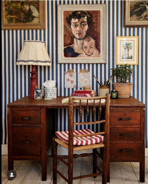 Funky House, Striped Room, Striped Walls, Maximalist Decor, Tangier, Vintage Interior, Striped Wallpaper, Eclectic Home, Interior Inspo