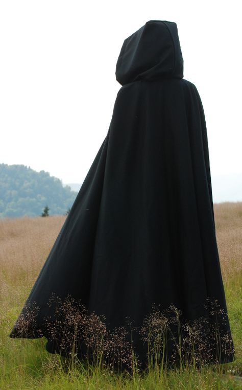 Black Wool Cloak with Full Hood Muslimah Clothing, Wool Cloak, Medieval Cloak, Black Cloak, Black Cape, Black Hood, Hooded Cloak, Costumes For Sale, Character Inspo