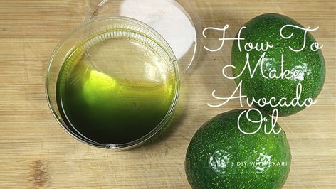 This is a guide to making DIY avocado oil. Learn how to make avocado oil at home and how to use it on natural hair, with this easy step-by-step tutorial. Avocado Oil Diy, Diy Avocado Oil, Audrey Hepburn Scarf, Avocado Oil Hair, Cut Tshirt Diy, Sewing Tshirt, Diy Tie Dye Shirts, Small Silk Scarf, Head Scarf Styles