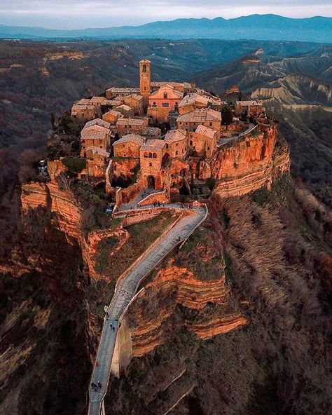 Italy Umbria, Italy Landscape, Umbria Italy, Italy Tours, Italy Photography, Visit Italy, Italy Vacation, Travel Italy, Umbria