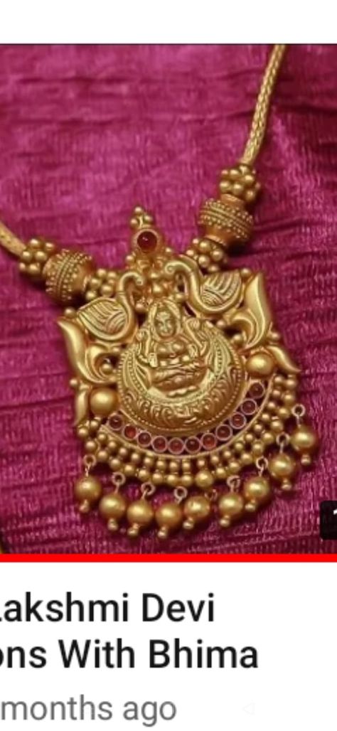 Kuchu Designs, Saree Kuchu Designs, Oval Halo Engagement Ring, Temple Jewelry Necklace, Gold Pendent, Delicate Gold Jewelry, Small Pretty Tattoos, Temple Jewelry, Gold Jewelry Stores