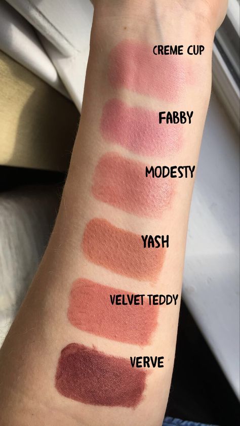 These are my favourite Mac lipsticks 😍  Creme cup, fabby, modesty, yash, velvet teddy and verve ❤️👌🏼 Mac Lipstick Yash, Mac Fabby Lipstick, Velvet Teddy Mac Lipstick, Creme Cup Mac Lipstick, Mac Yash Lipstick, Mac Verve Lipstick, Mac Lip Combo, Mac Creme Cup, Mac Modesty Lipstick