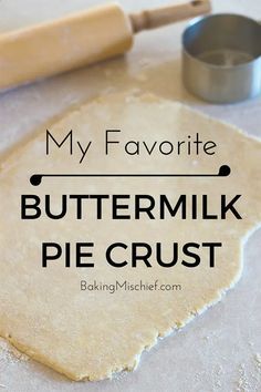 My favorite flaky, delicious buttermilk pie crust. This is seriously the easiest pie dough you will ever make or work with! | #Pies | #PieCrust | Buttermilk Pie Crust, Easy Pie Dough, Creative Pie Crust, Pie Crust Recipe Easy, Pie Dough Recipe, Homemade Pies, Buttermilk Pie, Homemade Pie Crust Recipe, Buttermilk Recipes